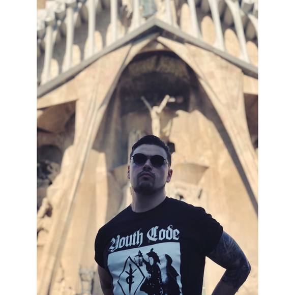 Meet your Posher, Alex - Picture 1 of 1